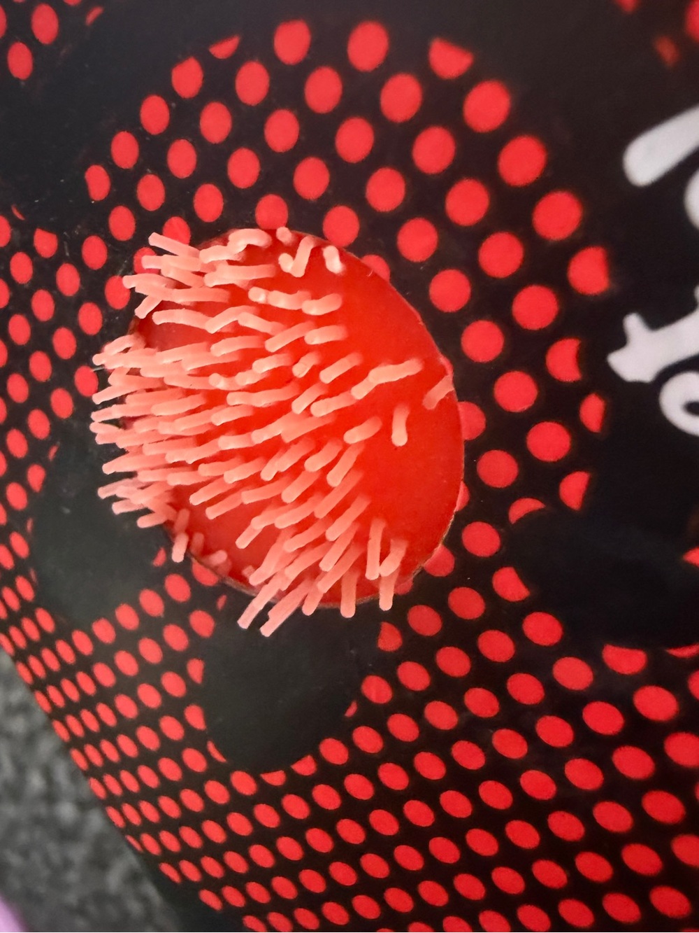 NeeDoh Fuzz Ball, a sensory squish toy - Picture 3 of 5